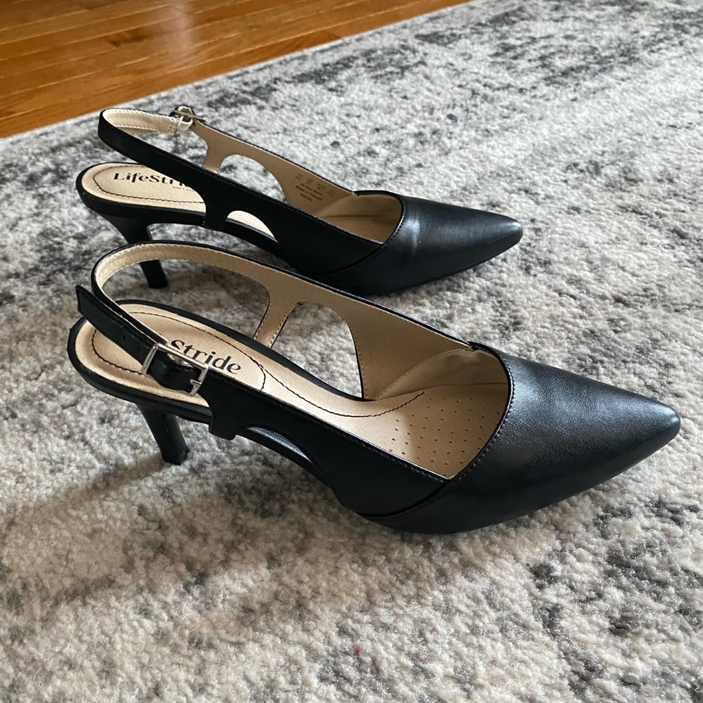 Life Stride  Women's Black Slingback Heel